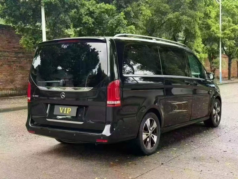 梧州21年奔驰V7