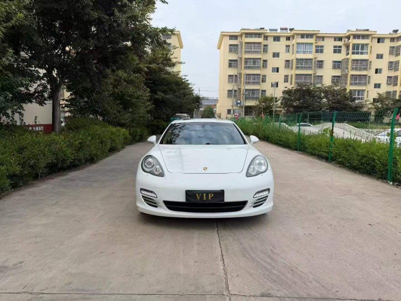 徐州13年保時捷帕拉梅拉1