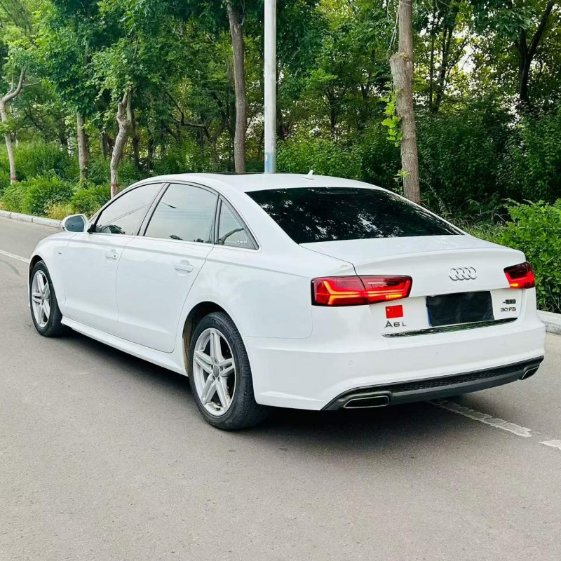 煙臺18年奧迪A6L8