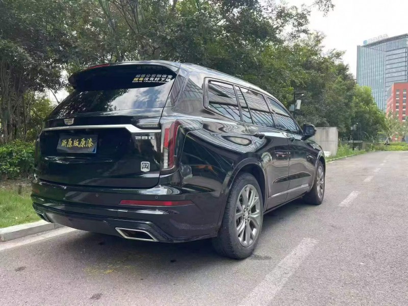 湖州20年凱迪拉克XT67