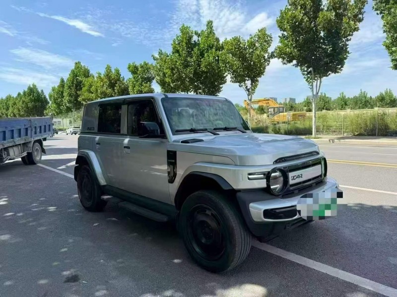濰坊25年奇瑞ICAR2