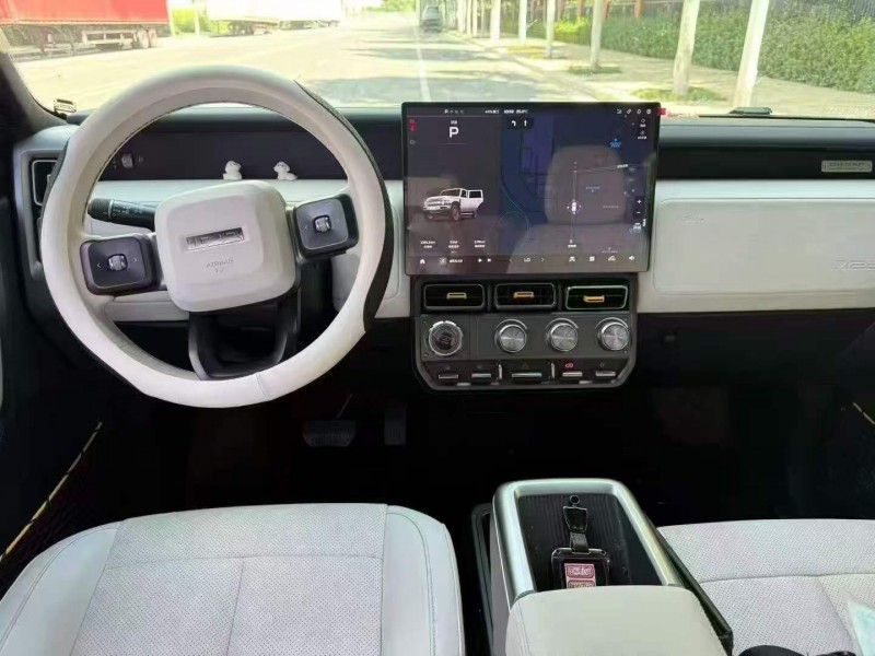 濰坊25年奇瑞ICAR5
