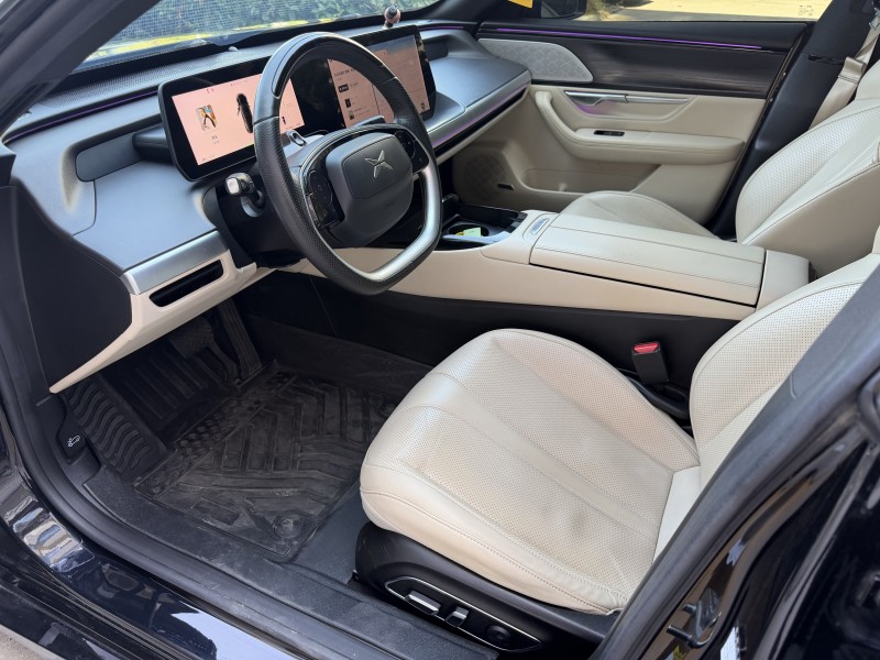 濟寧21年小鵬汽車p76