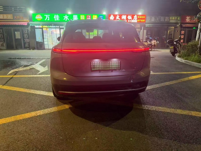 聊城25年蔚來ES69