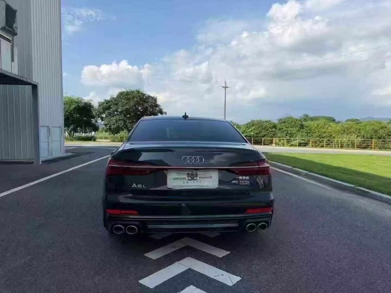珠海22年奧迪A6L9