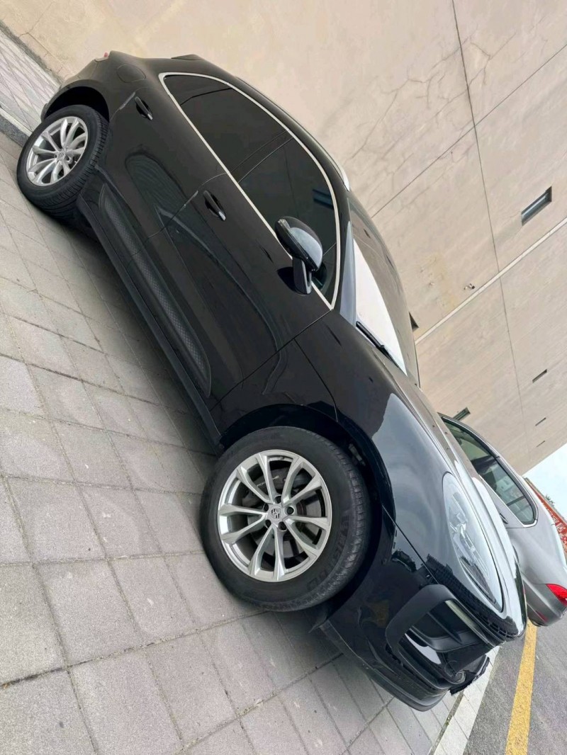 營口23年保時捷Macan3