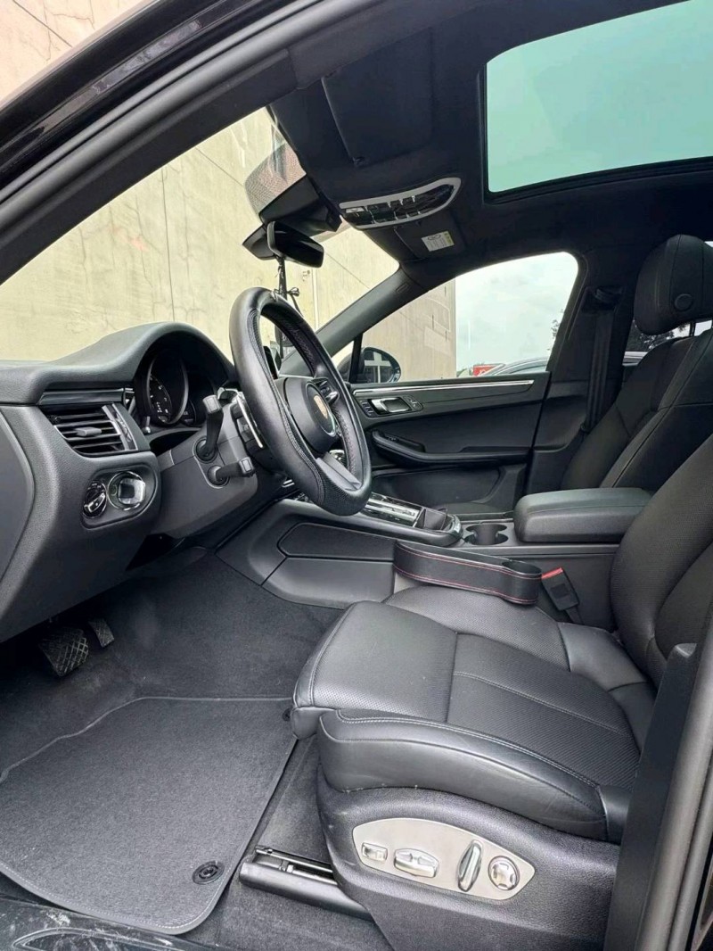 營口23年保時捷Macan4