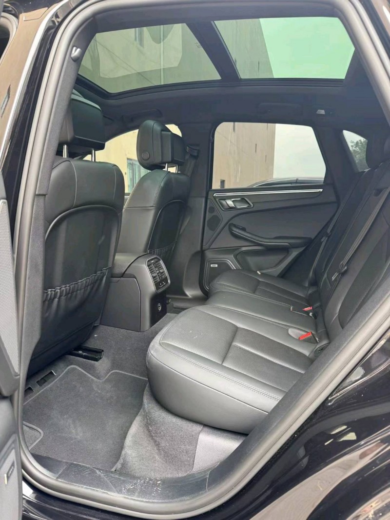 營口23年保時捷Macan5