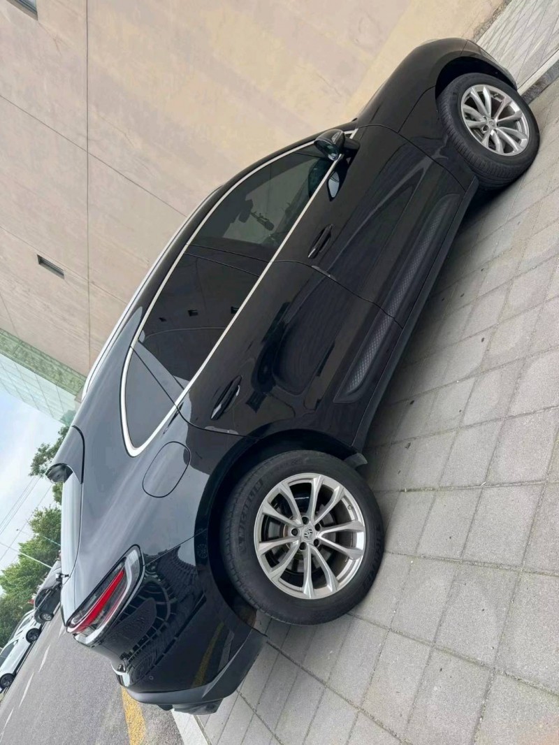 營口23年保時捷Macan9