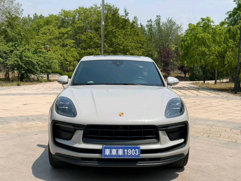 青島22年保時捷Macan1