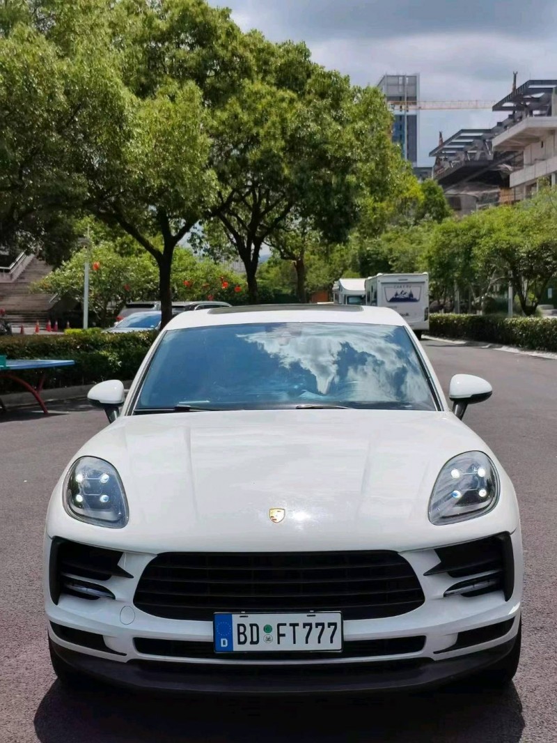 金華21年保時捷Macan1