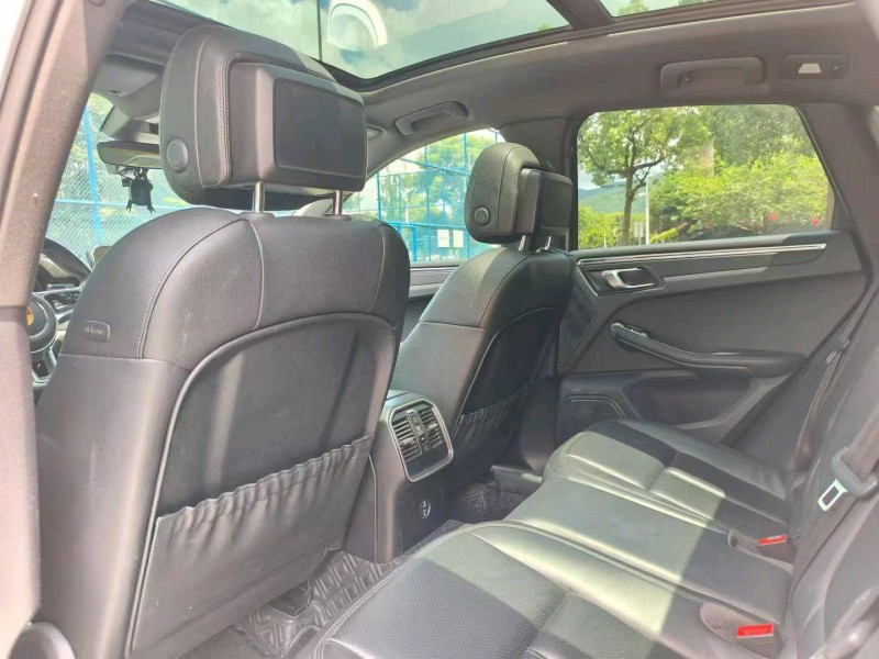 金華21年保時捷Macan3