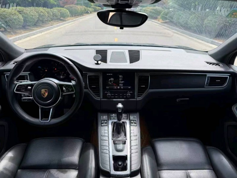 盐城18年保时捷Macan4