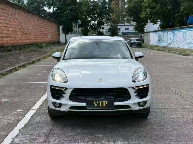 南寧18年保時捷Macan1