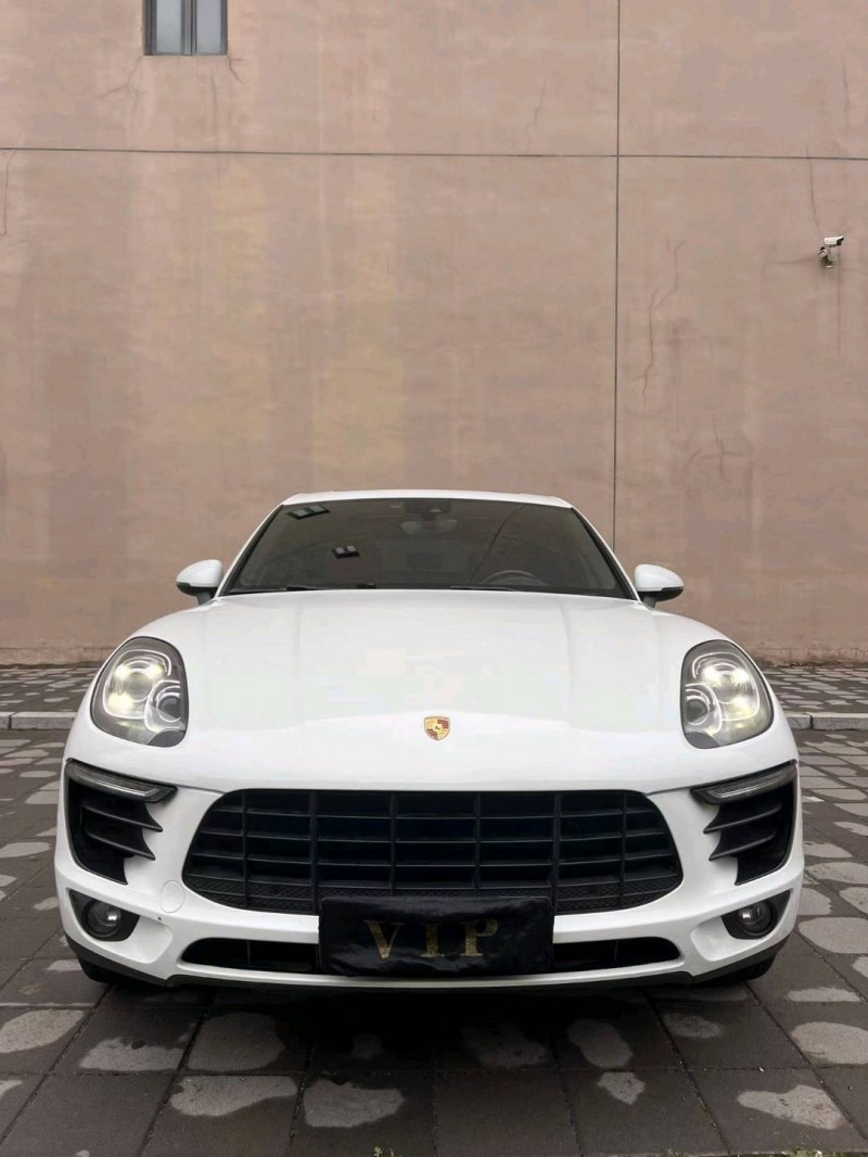營口18年保時捷Macan1