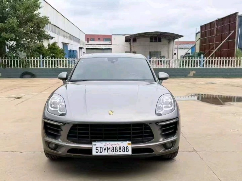 聊城17年保时捷Macan1