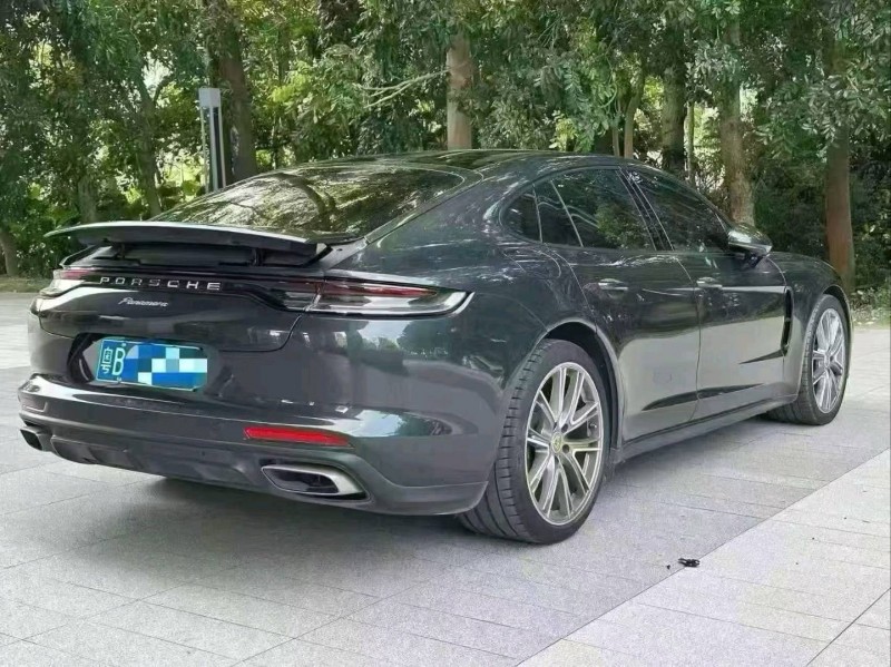 廣州23年保時捷帕拉梅拉7