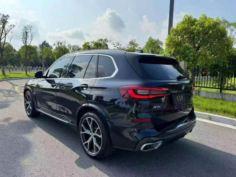 淮安21年宝马X58