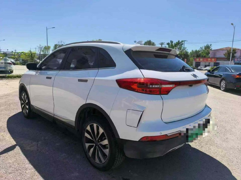 保定20年威馬汽車EX-57