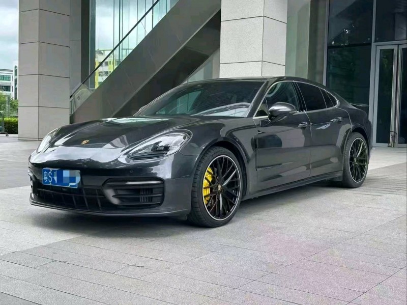 廣州22年保時捷帕拉梅拉2
