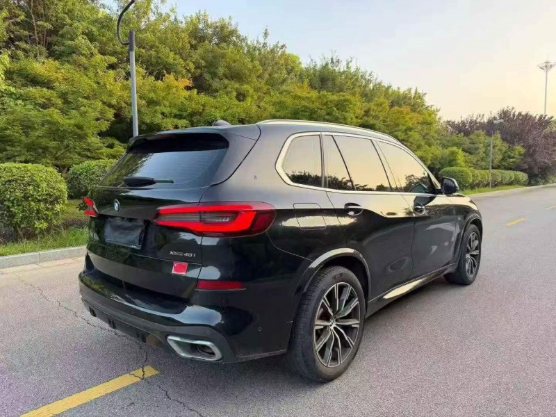 盐城21年宝马X57