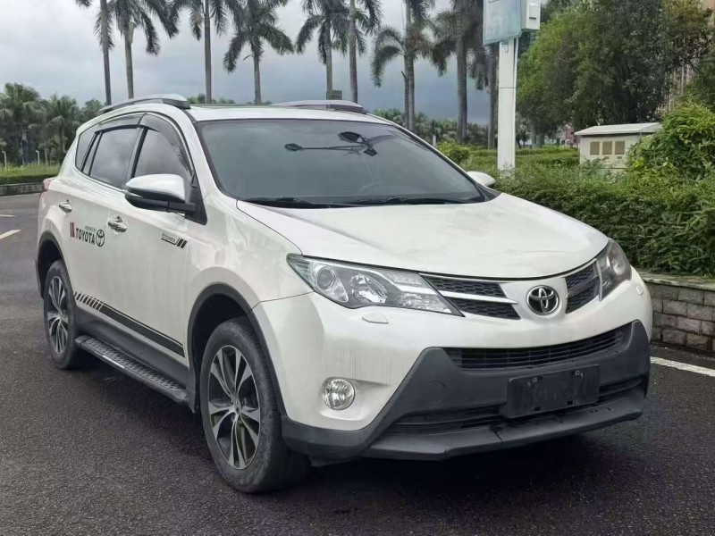 深圳15年丰田RAV4荣放2