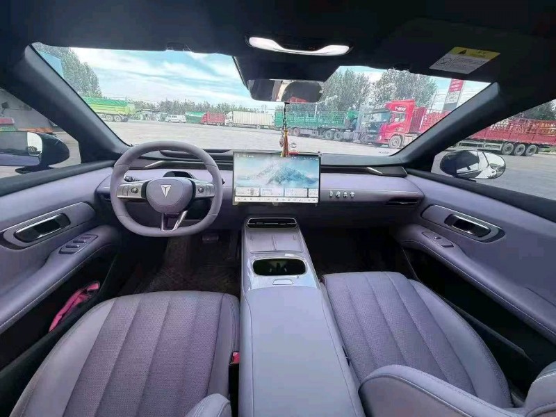 邯鄲26年長安汽車深藍6