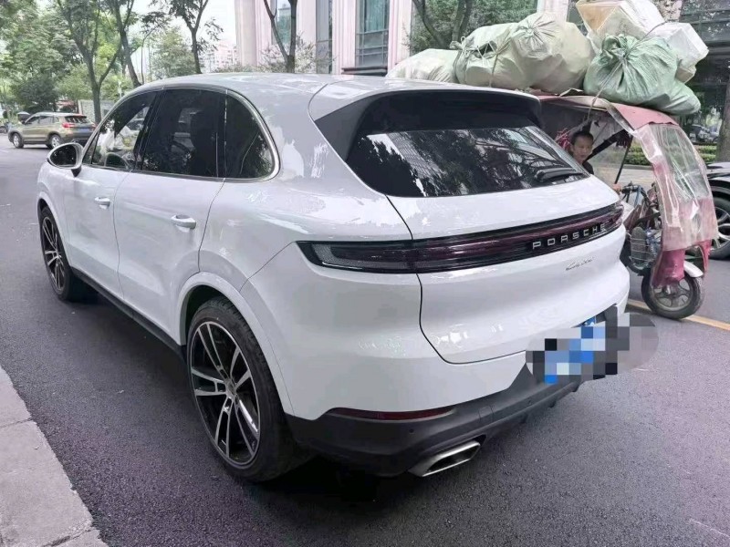 南昌24年保時捷卡宴6