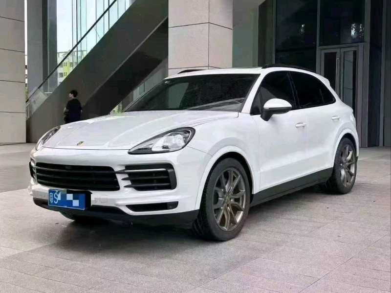 深圳23年保時捷卡宴2