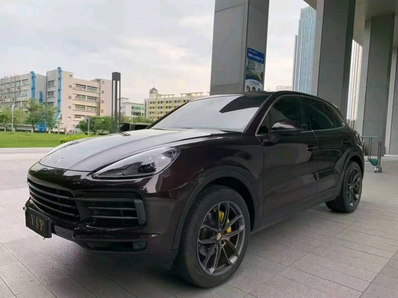 廣州20年保時捷卡宴2