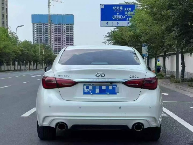 平頂山20年英菲尼迪Q50L8