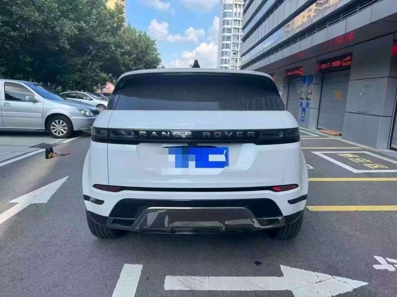 蚌埠21年路虎极光9