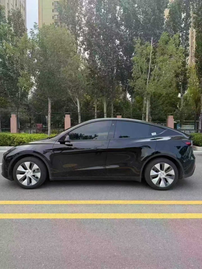 东营23年特斯拉MODEL Y9