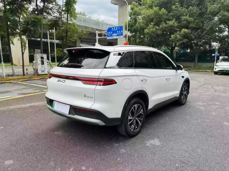 汕頭25年比亞迪宋6