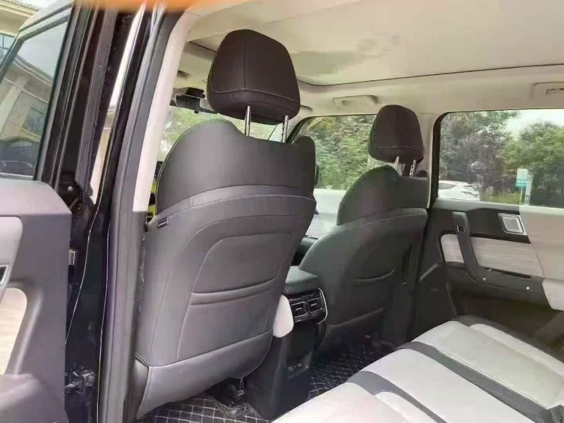 青島26年奇瑞ICAR5