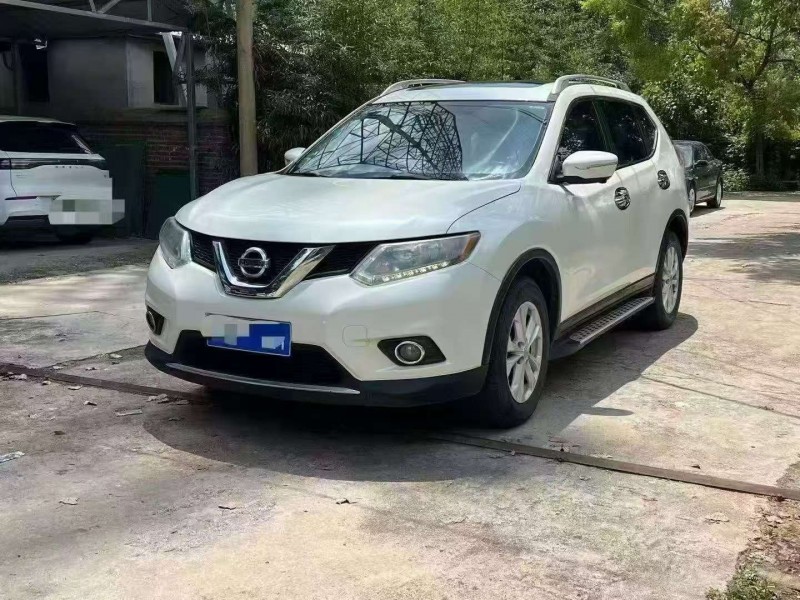 蘇州14年日產奇駿2