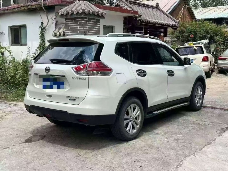 蘇州14年日產奇駿9