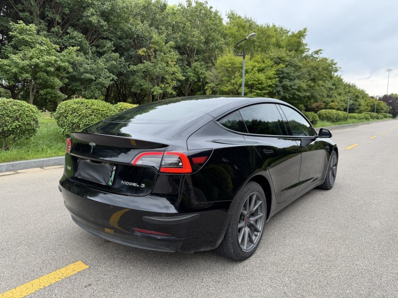 盐城21年特斯拉MODEL 37