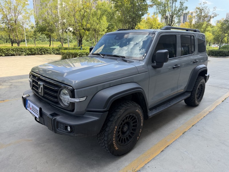 濟寧23年長城汽車坦克3