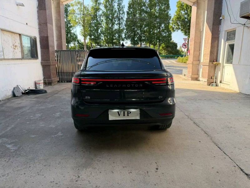 徐州25年零跑汽車C119