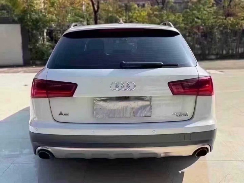 北海18年奧迪A6L8