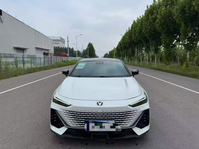 菏澤22年長安汽車UNI1