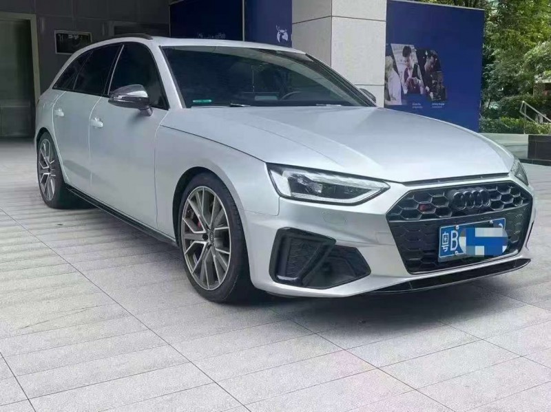 廣州23年奧迪S42