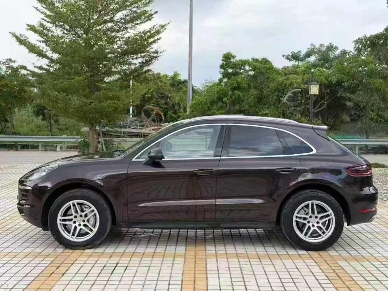 珠海17年保時捷Macan3