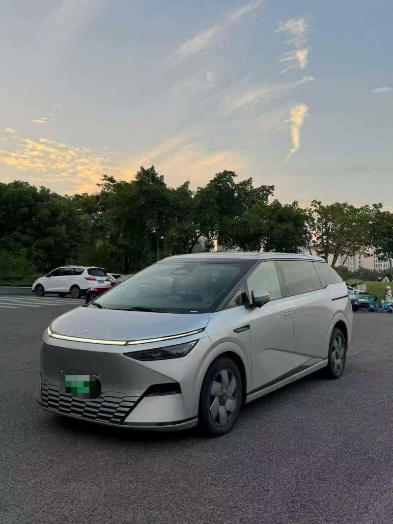 重庆24年小鹏汽车X92