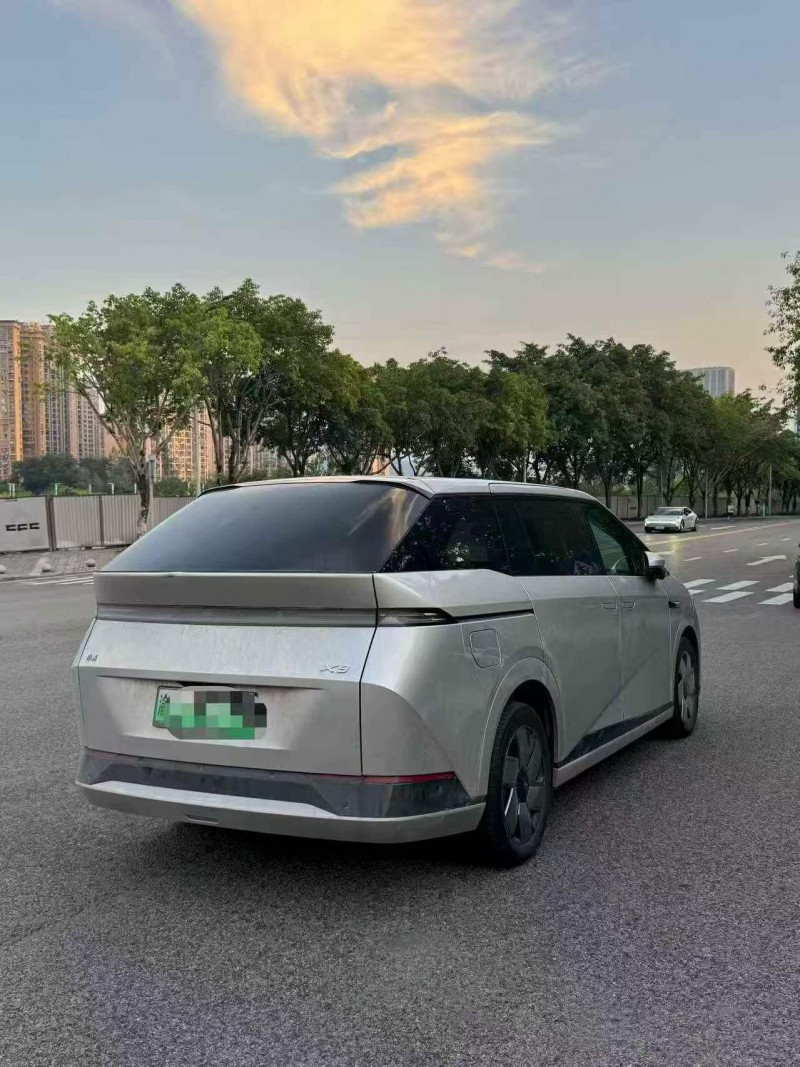 重庆24年小鹏汽车X98