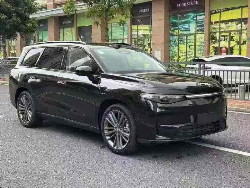 深圳26年零跑汽車C163