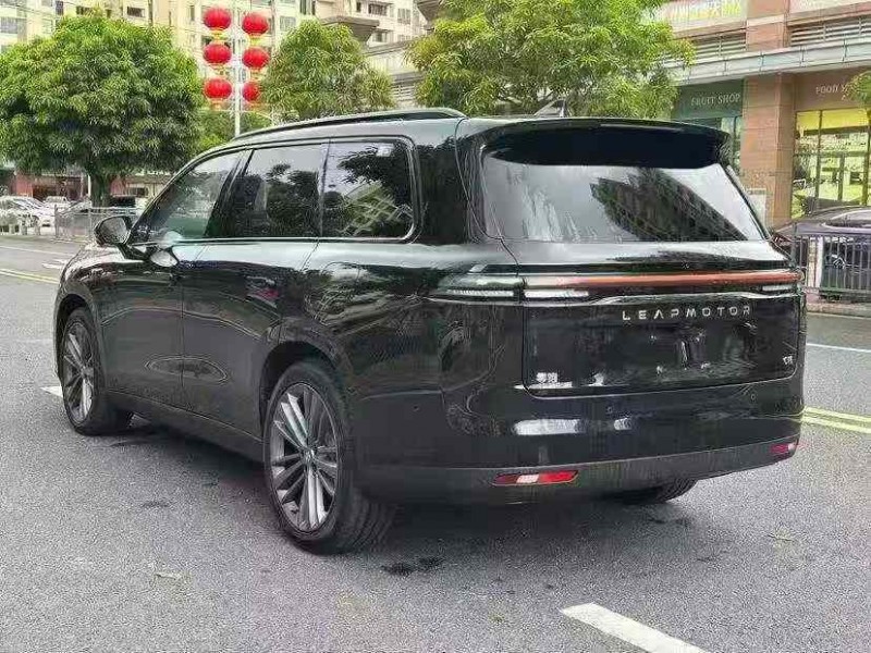 深圳26年零跑汽車C167