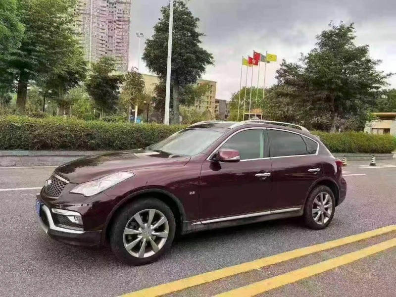 珠海16年英菲尼迪QX502