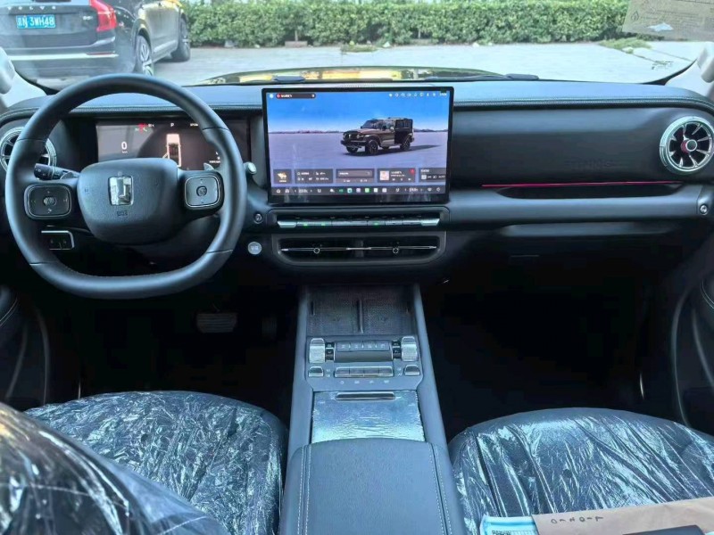 滄州25年長城汽車坦克8